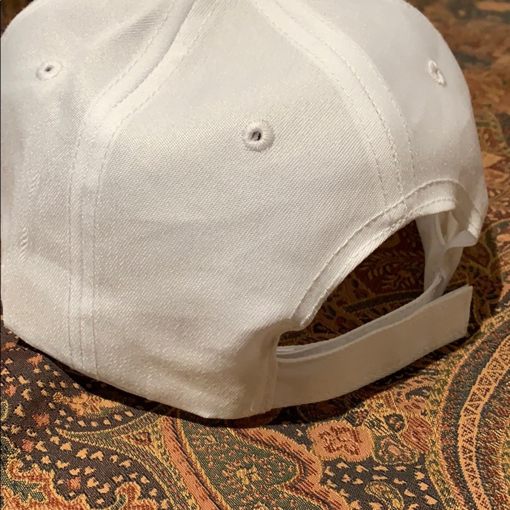 “One Life “ Hat Adjustable - Picture 2 of 5